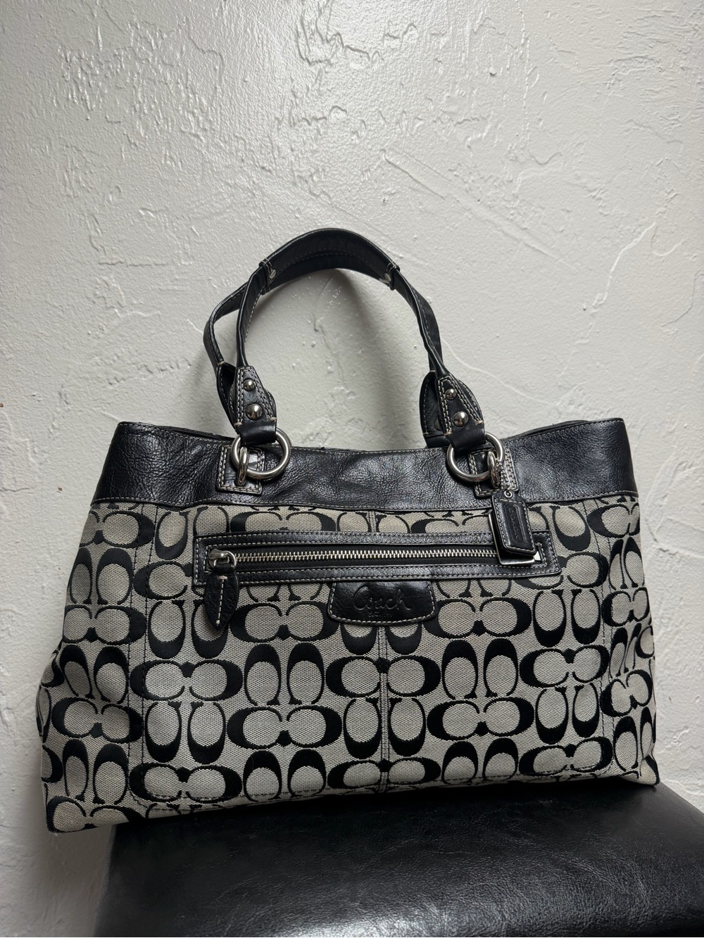 Coach Penelope Signature Shopper Tote (Style F15534